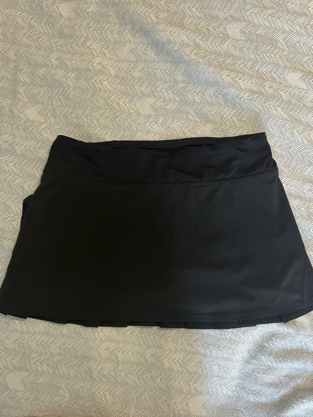 Lululemon black tennis skirt